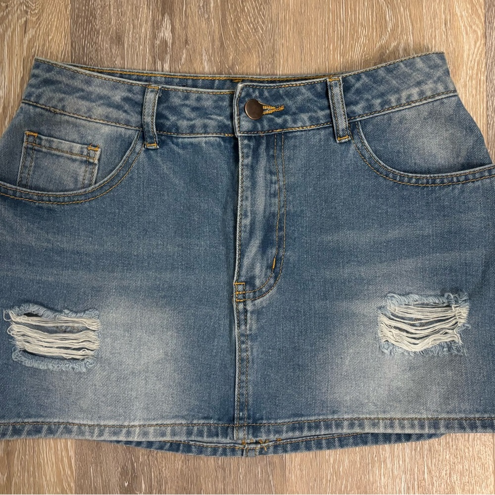 SHEIN Blue Distressed Pencil Mini Skirt for Casual Days - Picture 2 of 4